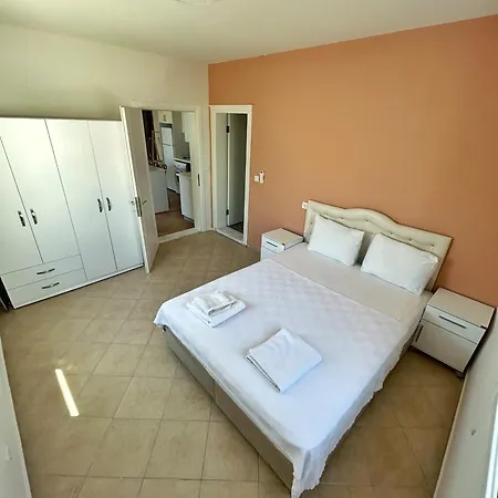 Loca Centre Apartmán *