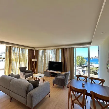 Loca Centre Apartment
