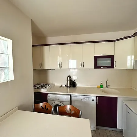 Loca Centre * Αλικαρνασσός